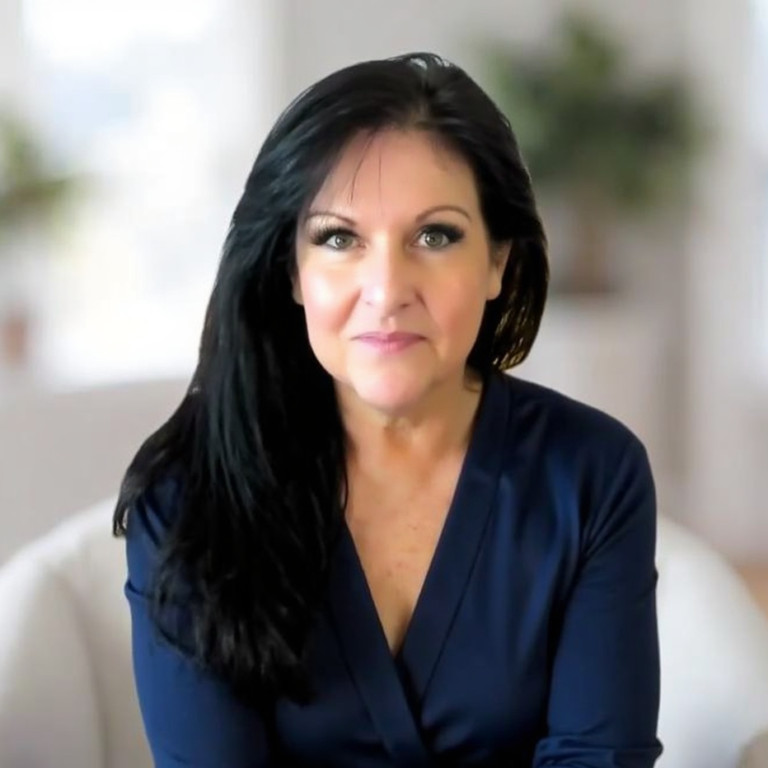 Bella St John, CEO/Founder at Bella St John International