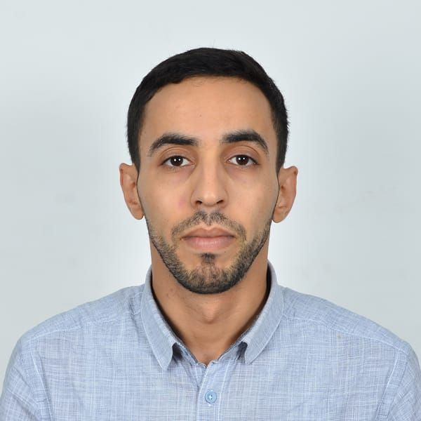 Yassine Maizi, Founder & Editor, SafeStackPro at SafeStackPro